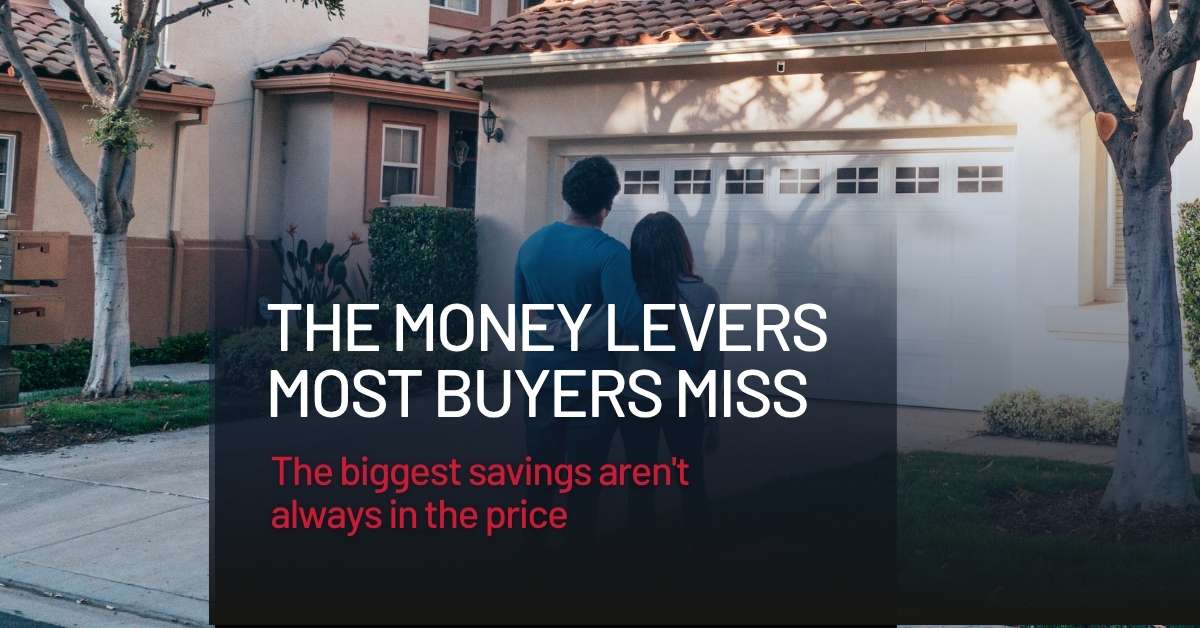 A couple in front of a home for sale in Scottsdale